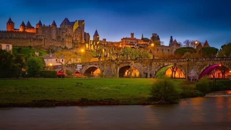 Bel Appartement Avec Cour Au Coeur De La Bastide Carcassonne Dış mekan fotoğraf